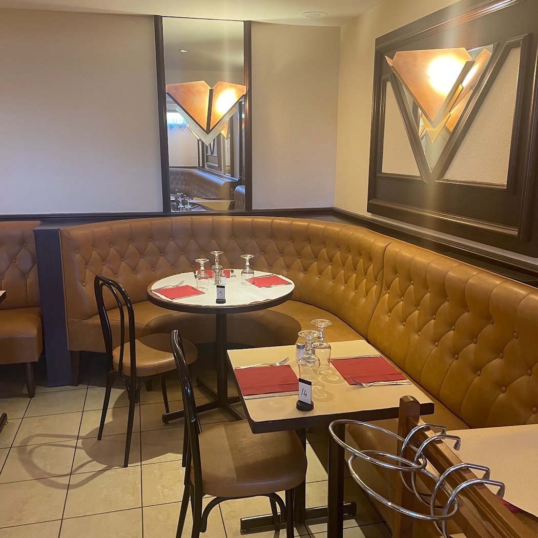 Le Colbert Bar Tabac Fdj Brasserie Pmu 3